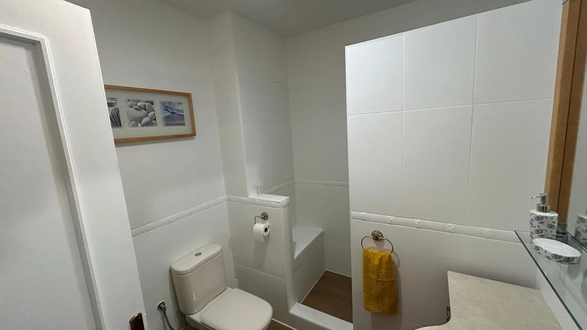公寓 Modern Apartment, Heated Pool & 2 Terraces 洛斯克里斯蒂亚诺斯 西班牙