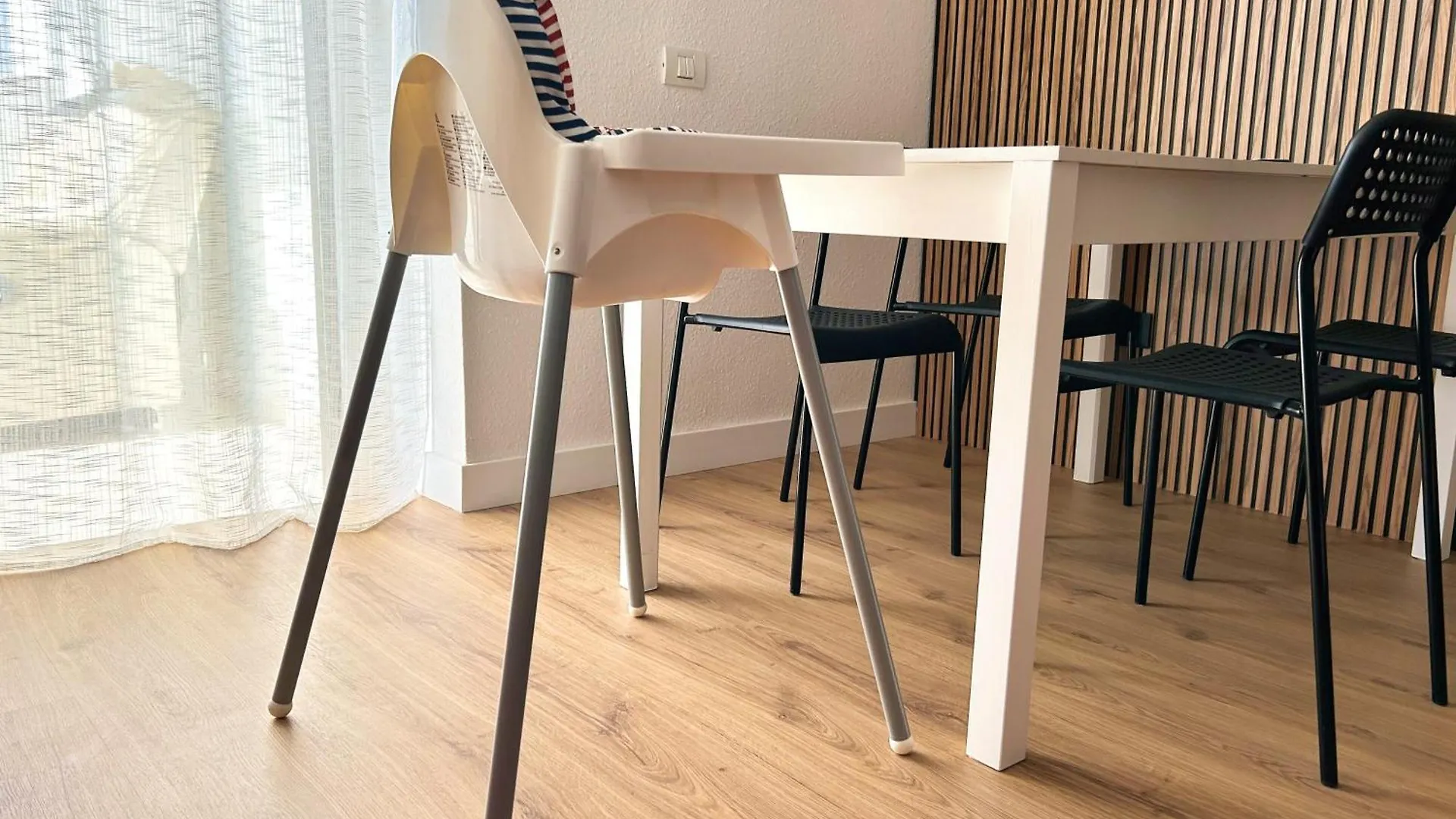 Modern Apartment, Heated Pool & 2 Terraces 洛斯克里斯蒂亚诺斯 0*,
